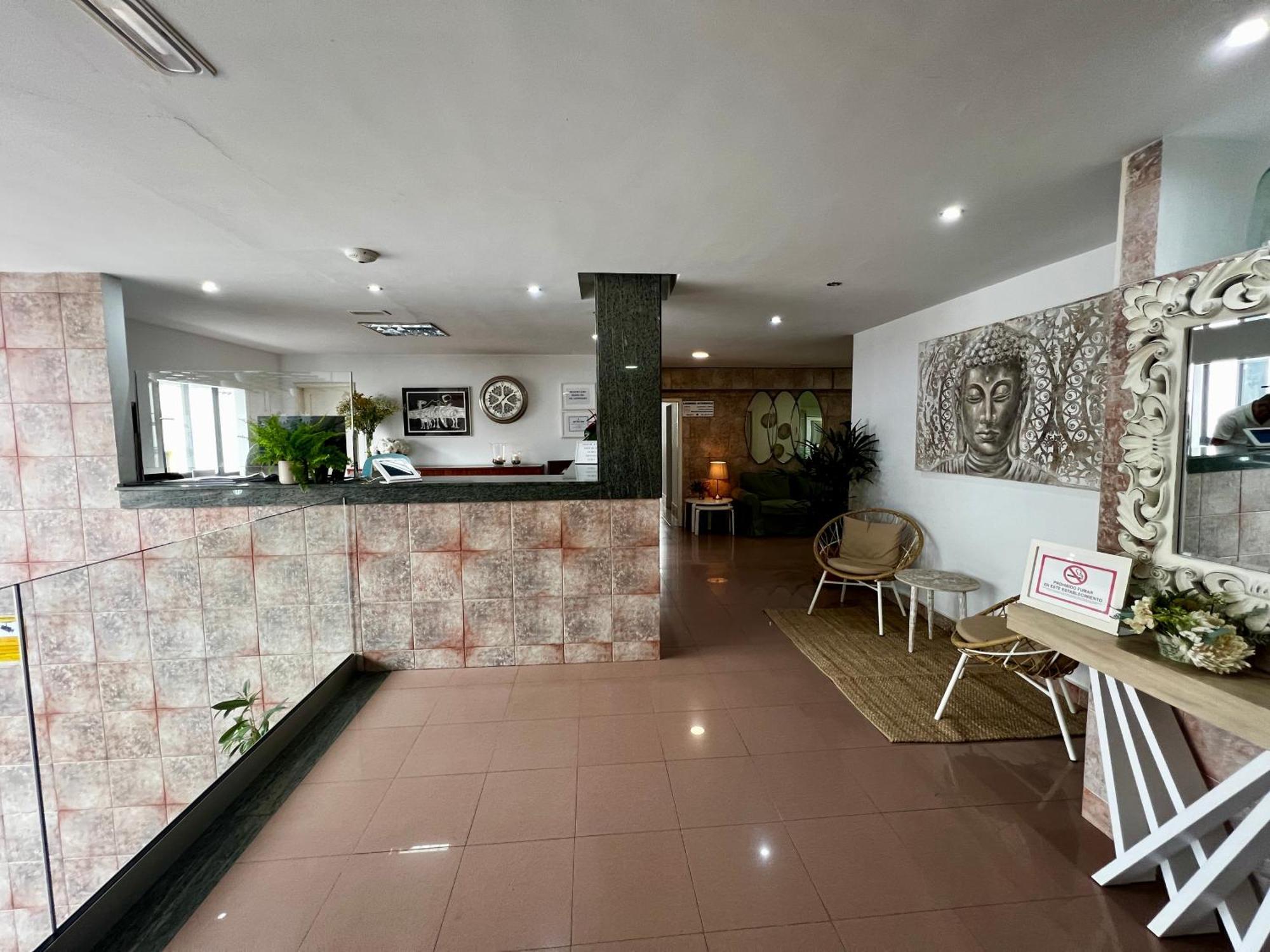 Hostal Residencia Cardona Arrecife  Exterior foto